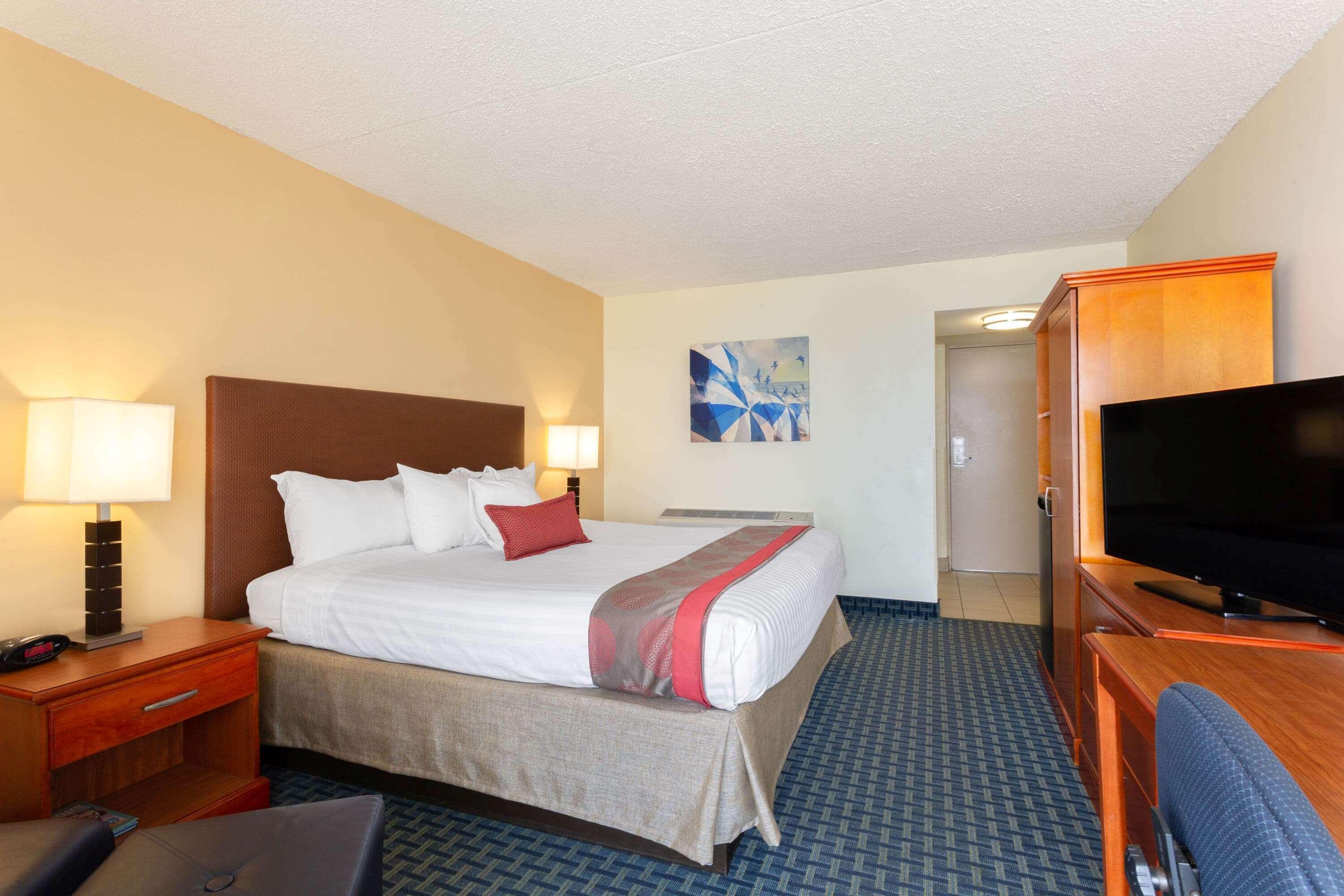 Ramada Plaza By Wyndham Virginia Beach Oceanfront Exterior foto